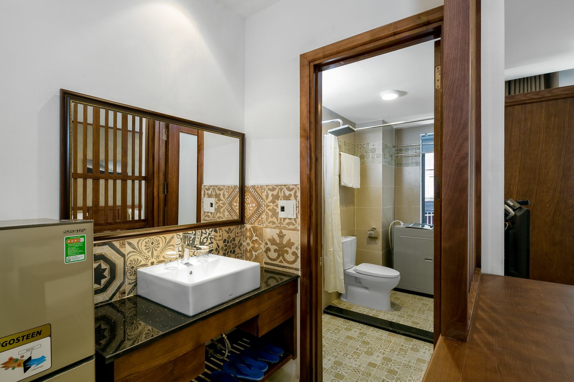 Aris Beach Apartment&Hotel Đà Nẵng Exterior foto